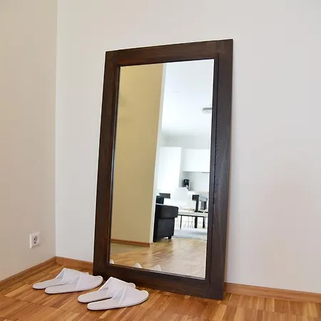 Apartment Uus Tn 1 *